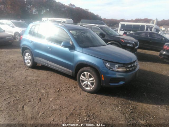 VOLKSWAGEN TIGUAN 2017 wvgav7axxhk022691