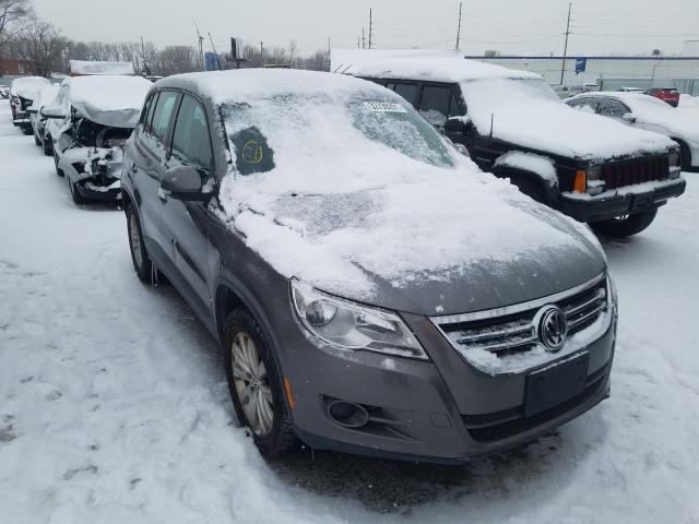 VOLKSWAGEN TIGUAN S 2010 wvgav9axxaw535675