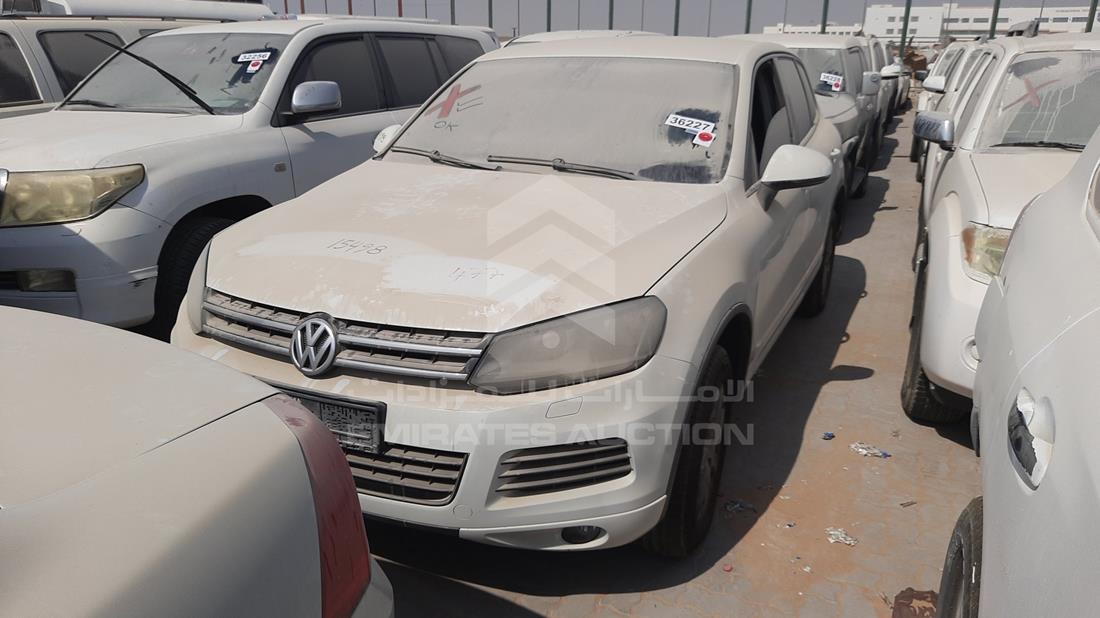 VOLKSWAGEN TOUAREG 2013 wvgbc2bp3dd000218