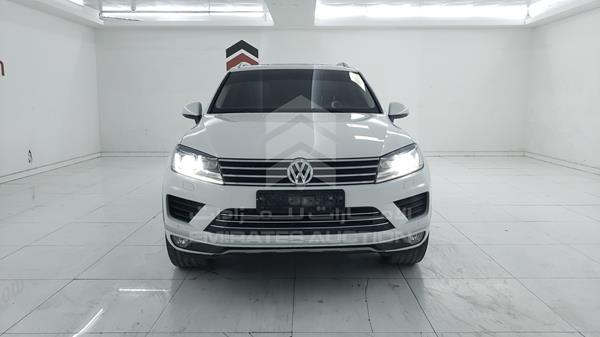 VOLKSWAGEN TOUAREG 2015 wvgbc2bp8fd004025