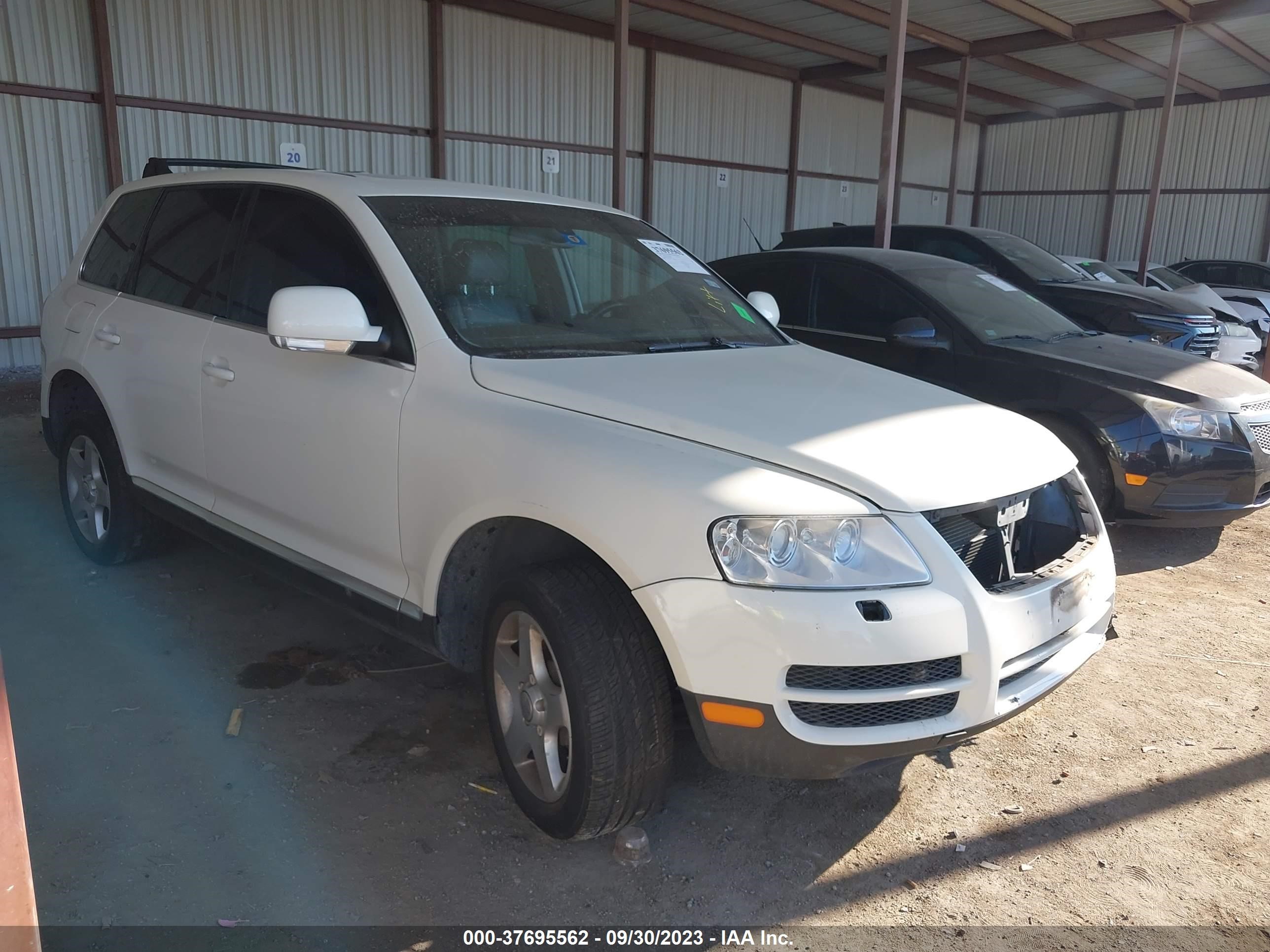 VOLKSWAGEN TOUAREG 2004 wvgbc67l94d022625