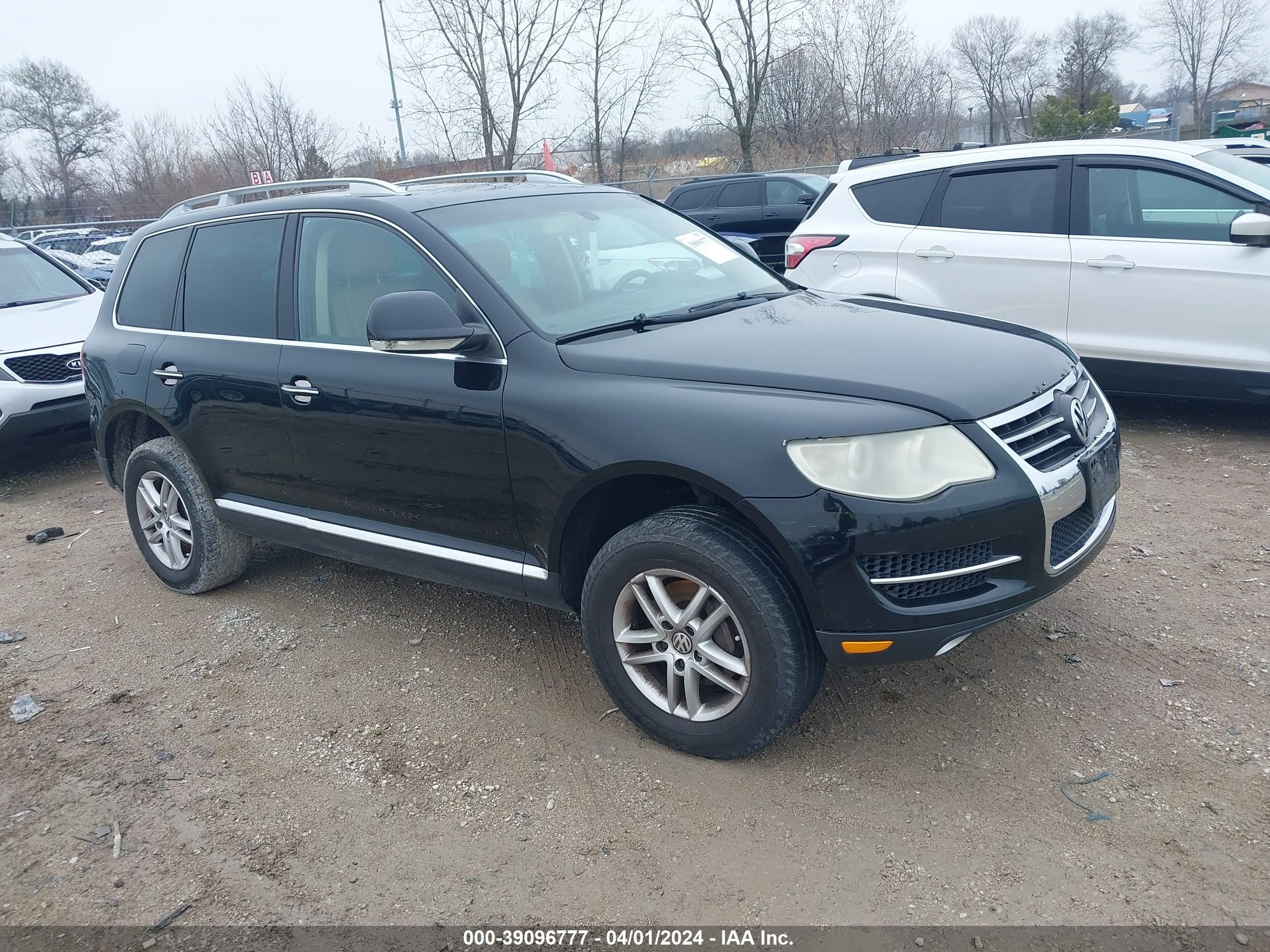 VOLKSWAGEN TOUAREG 2008 wvgbe77l08d002818