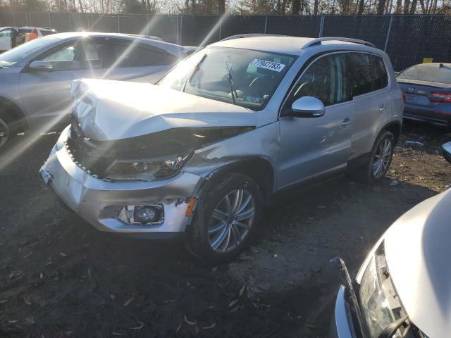 VOLKSWAGEN TIGUAN 2013 wvgbv3ax3dw563422