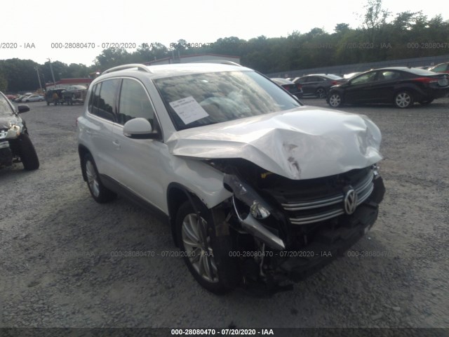 VOLKSWAGEN TIGUAN 2014 wvgbv3ax3ew576544