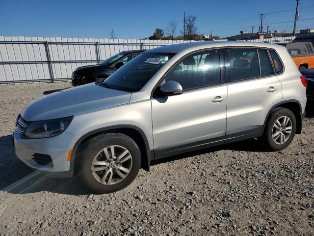 VOLKSWAGEN TIGUAN S 2013 wvgbv3ax7dw059519