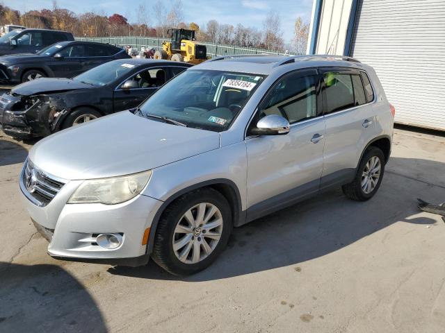 VOLKSWAGEN TIGUAN SE 2009 wvgbv75n59w515914