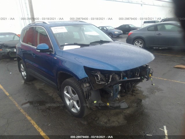 VOLKSWAGEN TIGUAN 2010 wvgbv7ax0aw004140