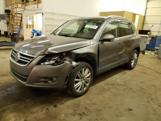 VOLKSWAGEN TIGUAN 2011 wvgbv7ax0bw518183