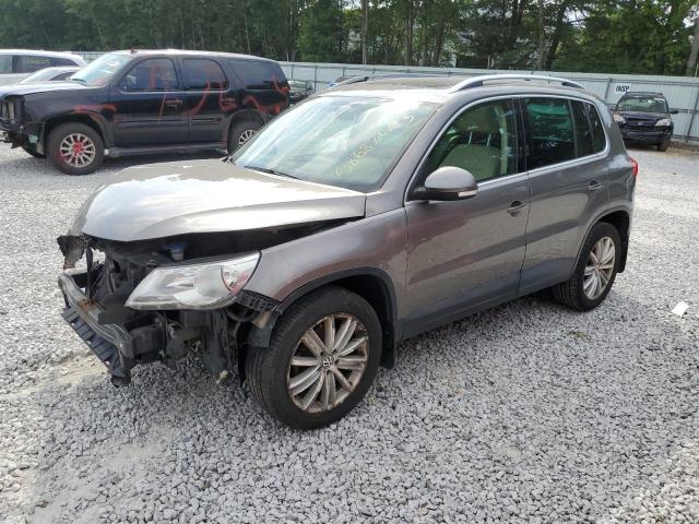 VOLKSWAGEN TIGUAN S 2011 wvgbv7ax0bw523870