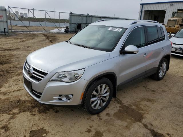 VOLKSWAGEN TIGUAN 2011 wvgbv7ax0bw527787