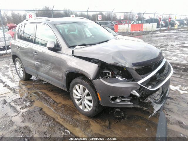 VOLKSWAGEN TIGUAN 2011 wvgbv7ax0bw542208