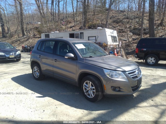 VOLKSWAGEN TIGUAN 2011 wvgbv7ax0bw547148