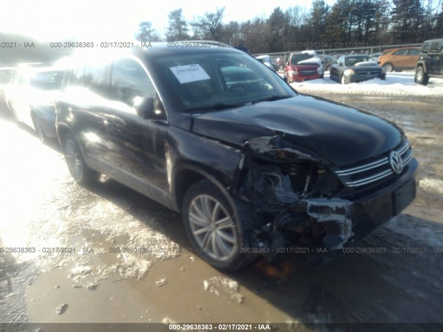 VOLKSWAGEN TIGUAN 2015 wvgbv7ax0fw556910