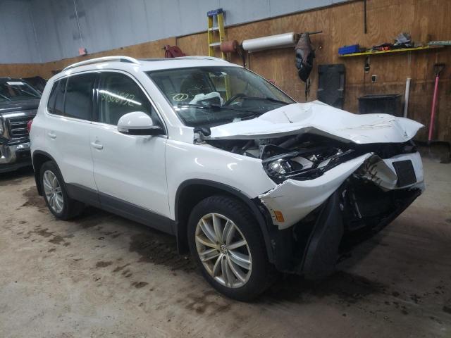 VOLKSWAGEN TIGUAN S 2016 wvgbv7ax0gw586412