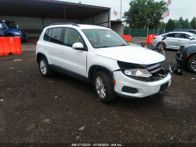 VOLKSWAGEN TIGUAN 2017 wvgbv7ax0hk052187