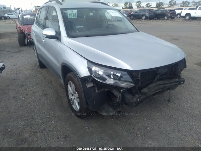 VOLKSWAGEN TIGUAN 2017 wvgbv7ax0hw512571