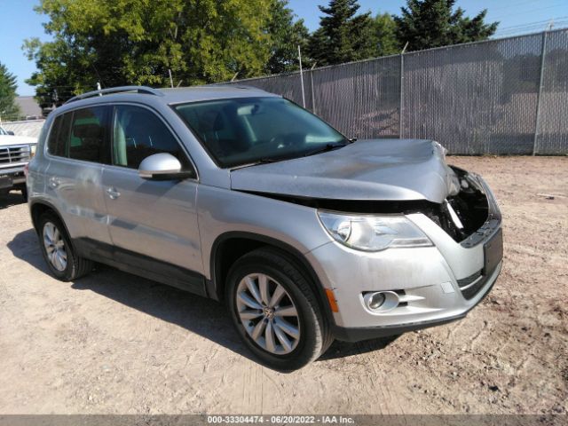 VOLKSWAGEN TIGUAN 2011 wvgbv7ax1bw557669