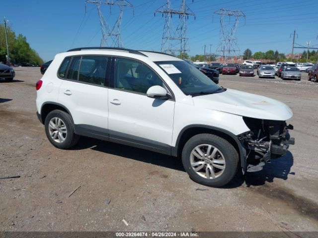 VOLKSWAGEN TIGUAN 2016 wvgbv7ax1gw611415