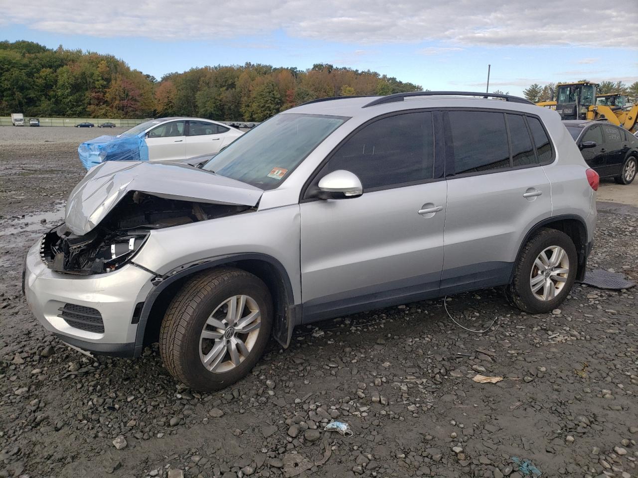 VOLKSWAGEN TIGUAN 2017 wvgbv7ax1hk004505