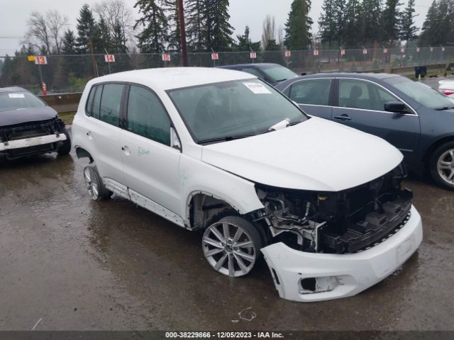 VOLKSWAGEN TIGUAN 2017 wvgbv7ax1hk052795