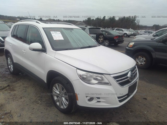 VOLKSWAGEN TIGUAN 2010 wvgbv7ax2aw000252