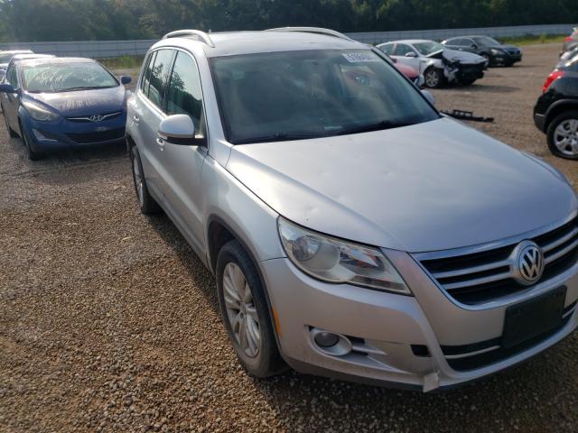 VOLKSWAGEN TIGUAN SE 2010 wvgbv7ax2aw000302