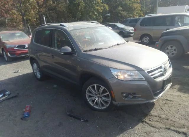 VOLKSWAGEN TIGUAN 2010 wvgbv7ax2aw533735