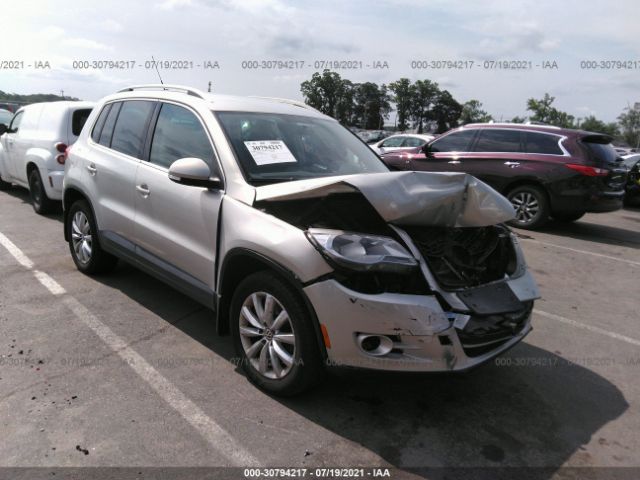 VOLKSWAGEN TIGUAN 2011 wvgbv7ax2bw524504