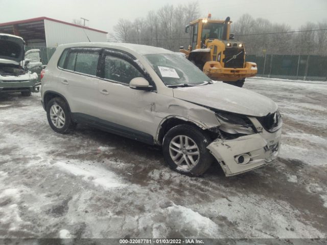 VOLKSWAGEN TIGUAN 2011 wvgbv7ax2bw546521