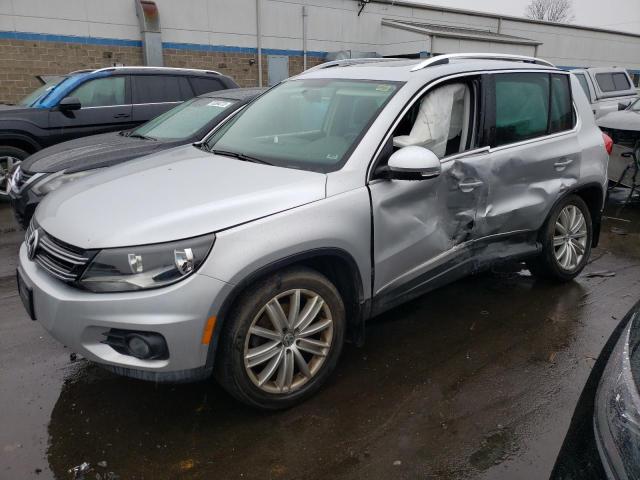 VOLKSWAGEN TIGUAN S 2015 wvgbv7ax2fw547416