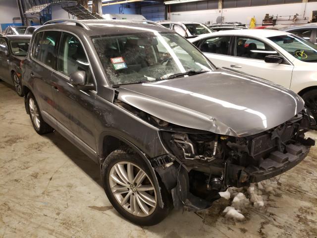 VOLKSWAGEN NULL 2015 wvgbv7ax2fw599290