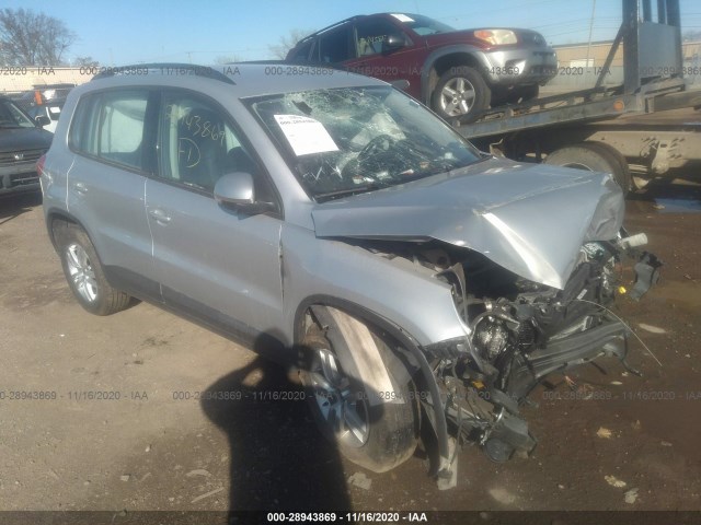 VOLKSWAGEN TIGUAN 2016 wvgbv7ax2gw066180