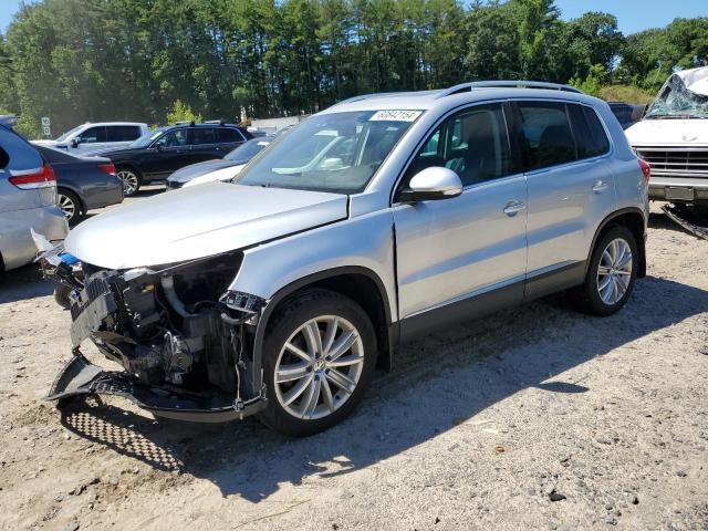 VOLKSWAGEN TIGUAN 2016 wvgbv7ax2gw577307