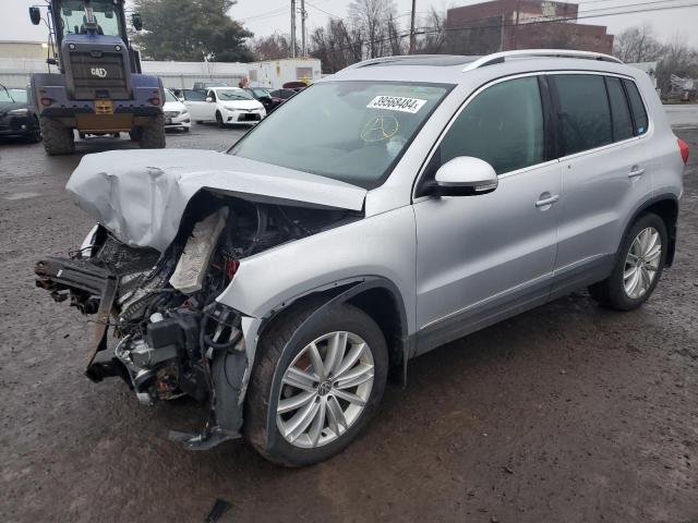 VOLKSWAGEN TIGUAN 2016 wvgbv7ax2gw607583