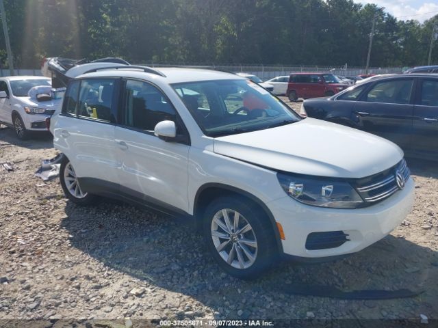 VOLKSWAGEN TIGUAN 2017 wvgbv7ax2hk047136