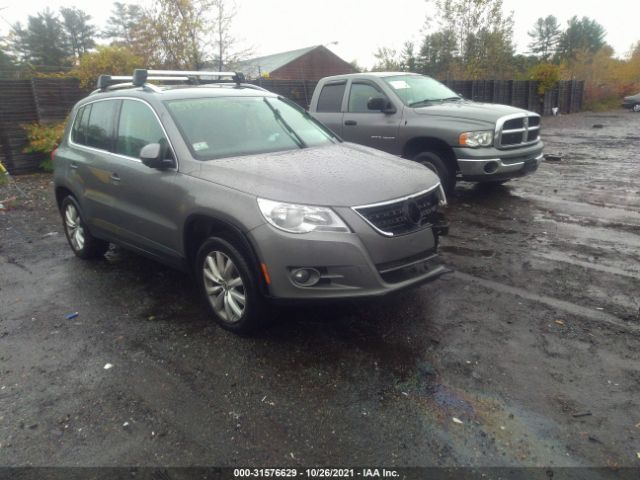 VOLKSWAGEN TIGUAN 2011 wvgbv7ax3bw503919