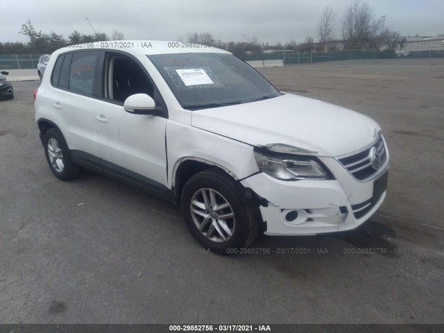 VOLKSWAGEN TIGUAN 2011 wvgbv7ax3bw524303