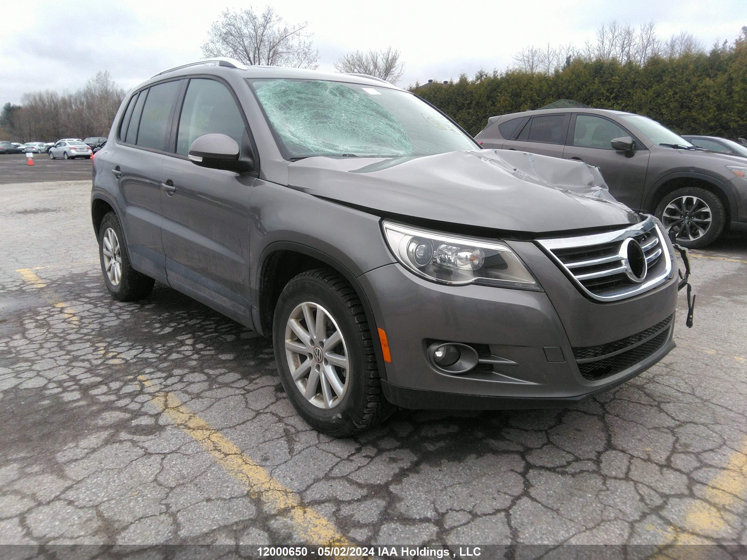 VOLKSWAGEN TIGUAN 2011 wvgbv7ax3bw530361