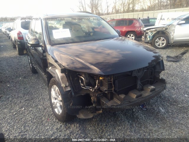 VOLKSWAGEN TIGUAN 2016 wvgbv7ax3gw001774