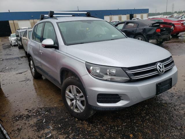 VOLKSWAGEN NULL 2016 wvgbv7ax3gw542193