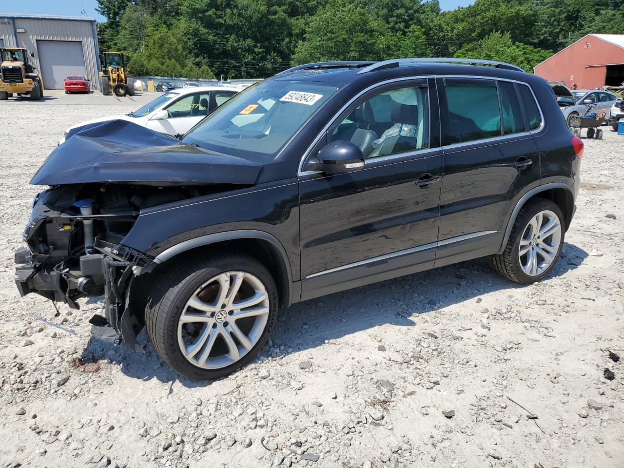 VOLKSWAGEN TIGUAN 2016 wvgbv7ax3gw589532