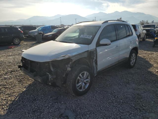 VOLKSWAGEN TIGUAN 2016 wvgbv7ax3gw607074