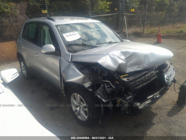 VOLKSWAGEN TIGUAN 2017 wvgbv7ax3hk013612