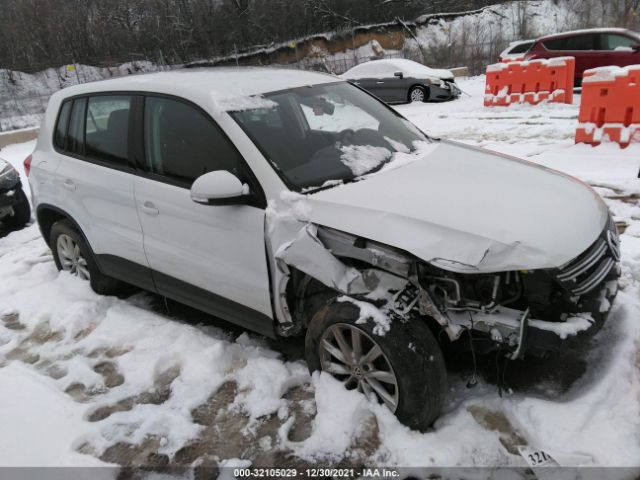 VOLKSWAGEN TIGUAN 2017 wvgbv7ax3hk045525