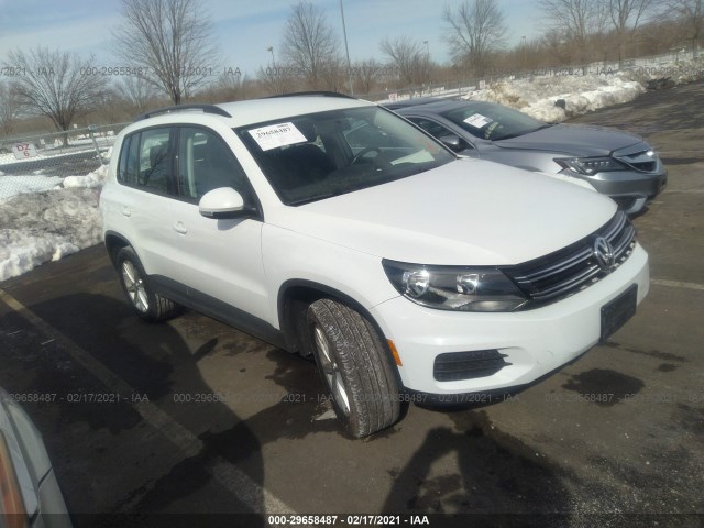 VOLKSWAGEN TIGUAN 2017 wvgbv7ax3hk046030