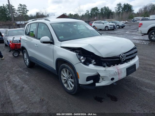 VOLKSWAGEN TIGUAN 2017 wvgbv7ax3hk053690