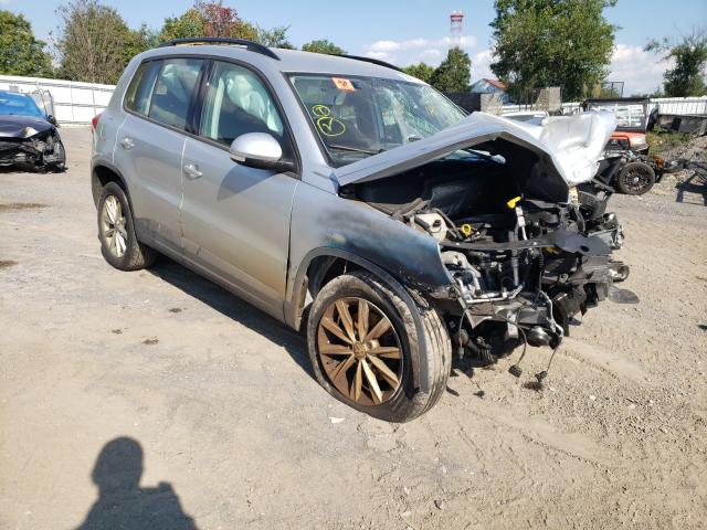 VOLKSWAGEN NULL 2018 wvgbv7ax3jk004107