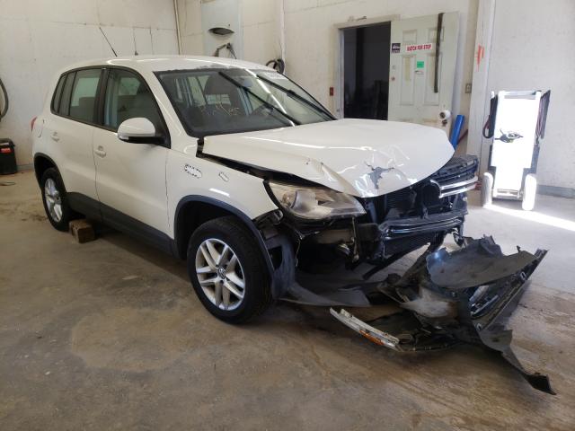 VOLKSWAGEN TIGUAN S 2011 wvgbv7ax4bw559397