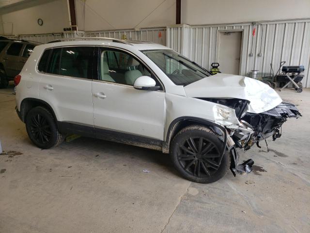 VOLKSWAGEN TIGUAN S 2015 wvgbv7ax4fw611228