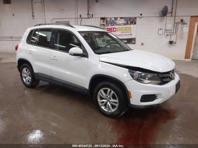 VOLKSWAGEN TIGUAN 2016 wvgbv7ax4gw004876